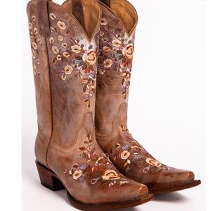 SHYANNE MAISIE FLORAL EMBROIDERED WESTERN LEATHER BOOTS